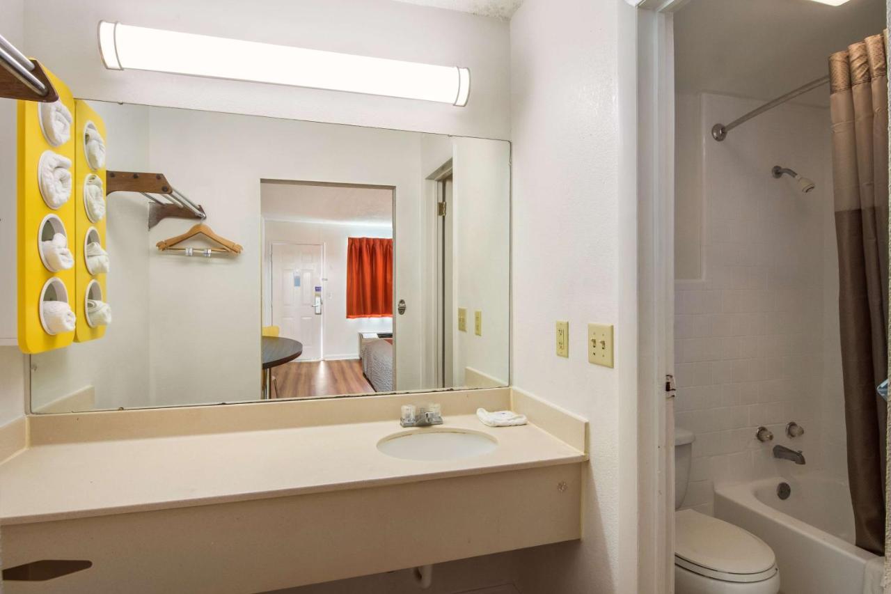 Motel 6-Warner Robins, Ga מראה חיצוני תמונה