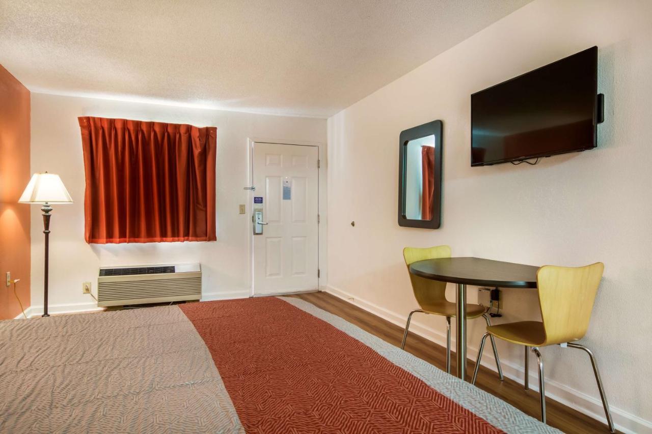 Motel 6-Warner Robins, Ga מראה חיצוני תמונה